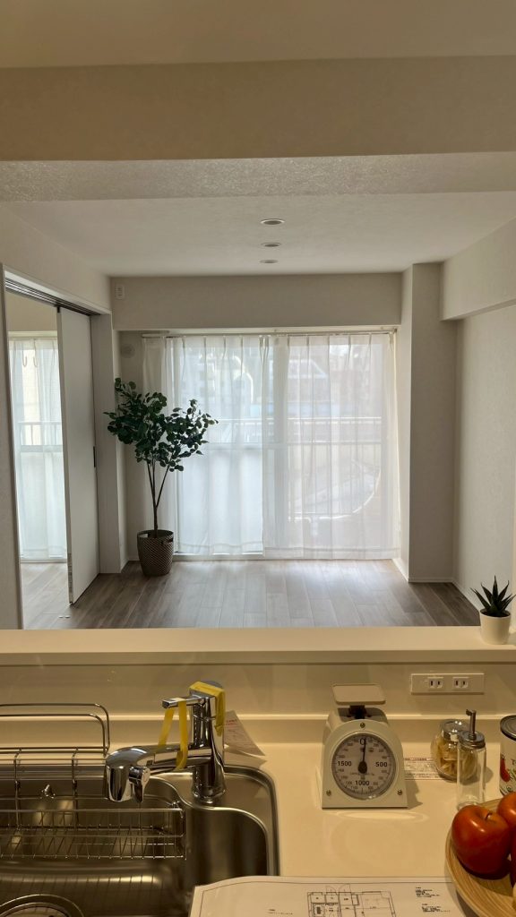 隠れ家的なDENがキッチン脇に【フルリノベーション｜江戸川区｜マンション】