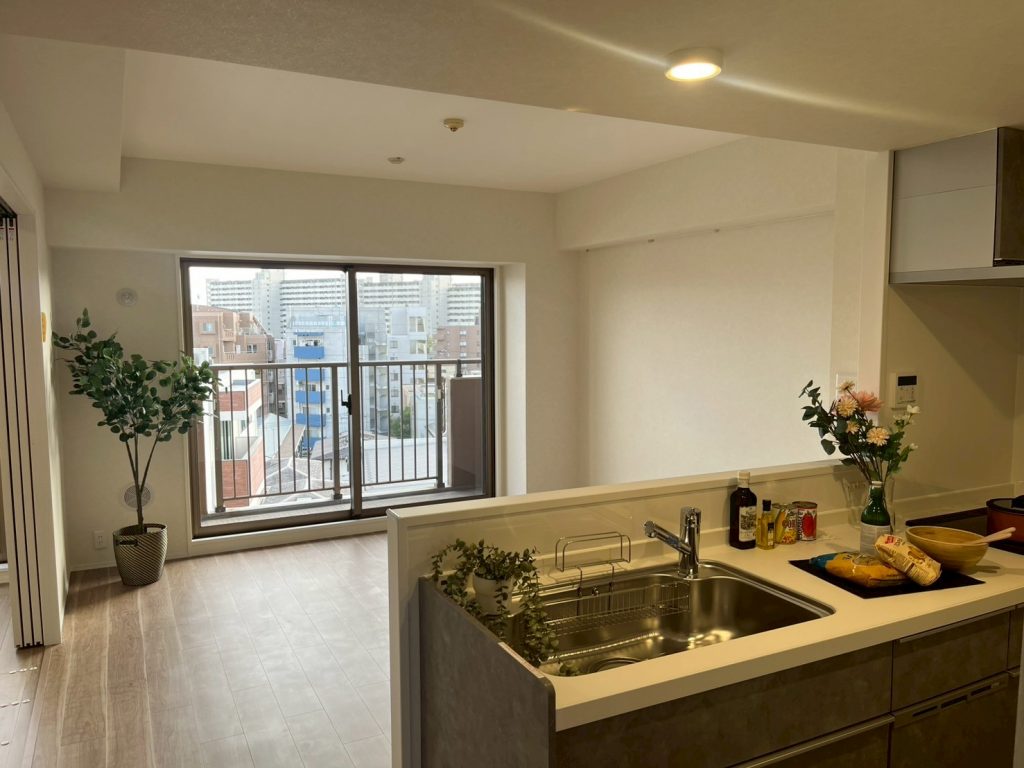 カスタムバニティで自由な洗面空間を　【フルリノベーション｜江戸川区｜マンション】　　　　　　　　　　　　　　　　　　　　　　　　　　